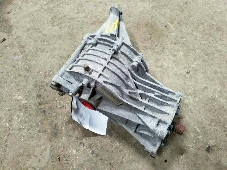 2007-2017 GMC ,Chevy Traverse Rear Axle Differential Carrier Assembly AWD OEM - Image 3 of 4