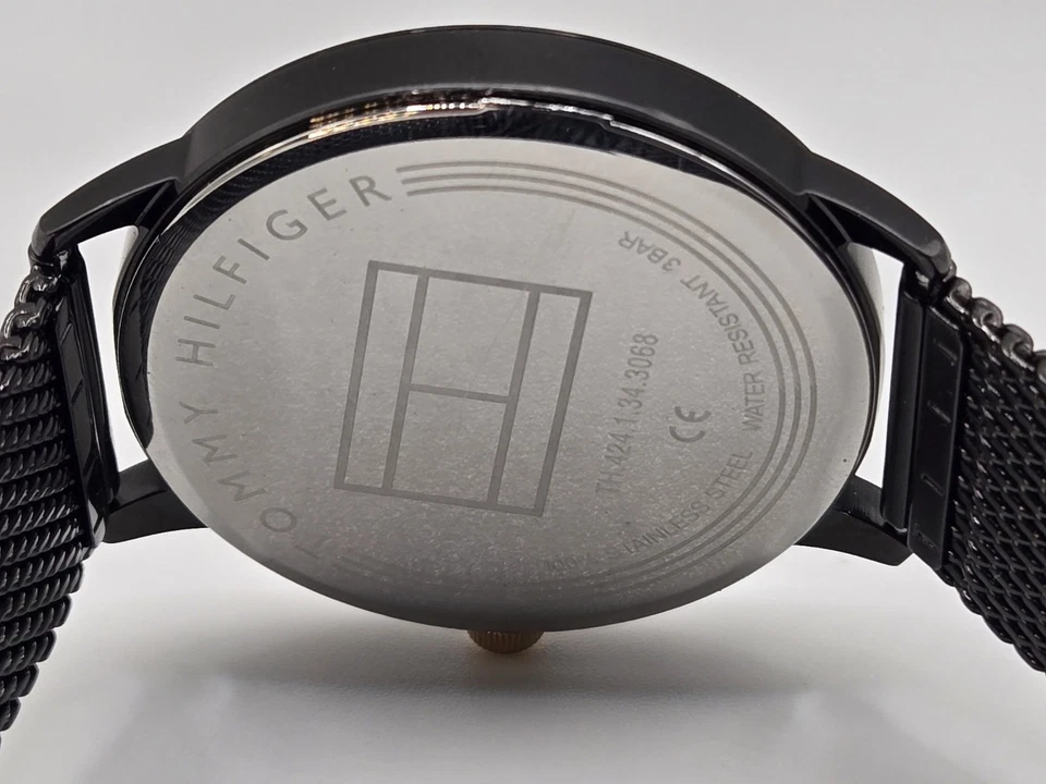 Tommy Hilfiger Unisex Analog Watch - Image 4 of 4