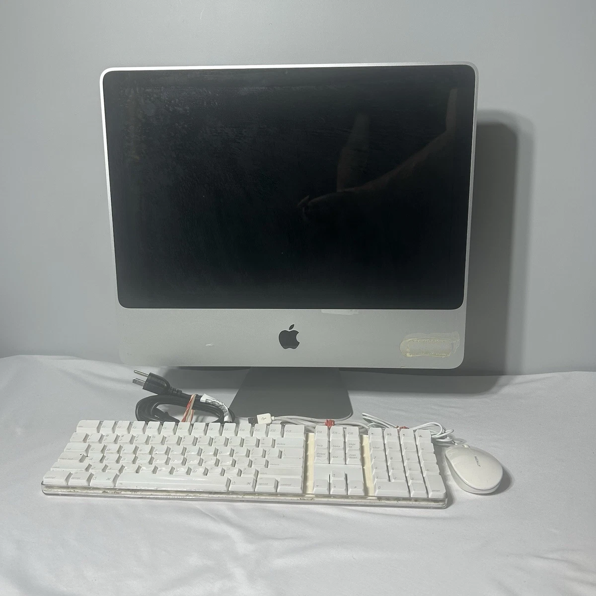 Apple iMac Mac OS X 10.11, El Capitan 2008 Apple Desktops & All-In