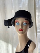 Vintage Women  s Navy Blue Straw Hat w/ matching ribbon 1960  s Size 21 1/2  