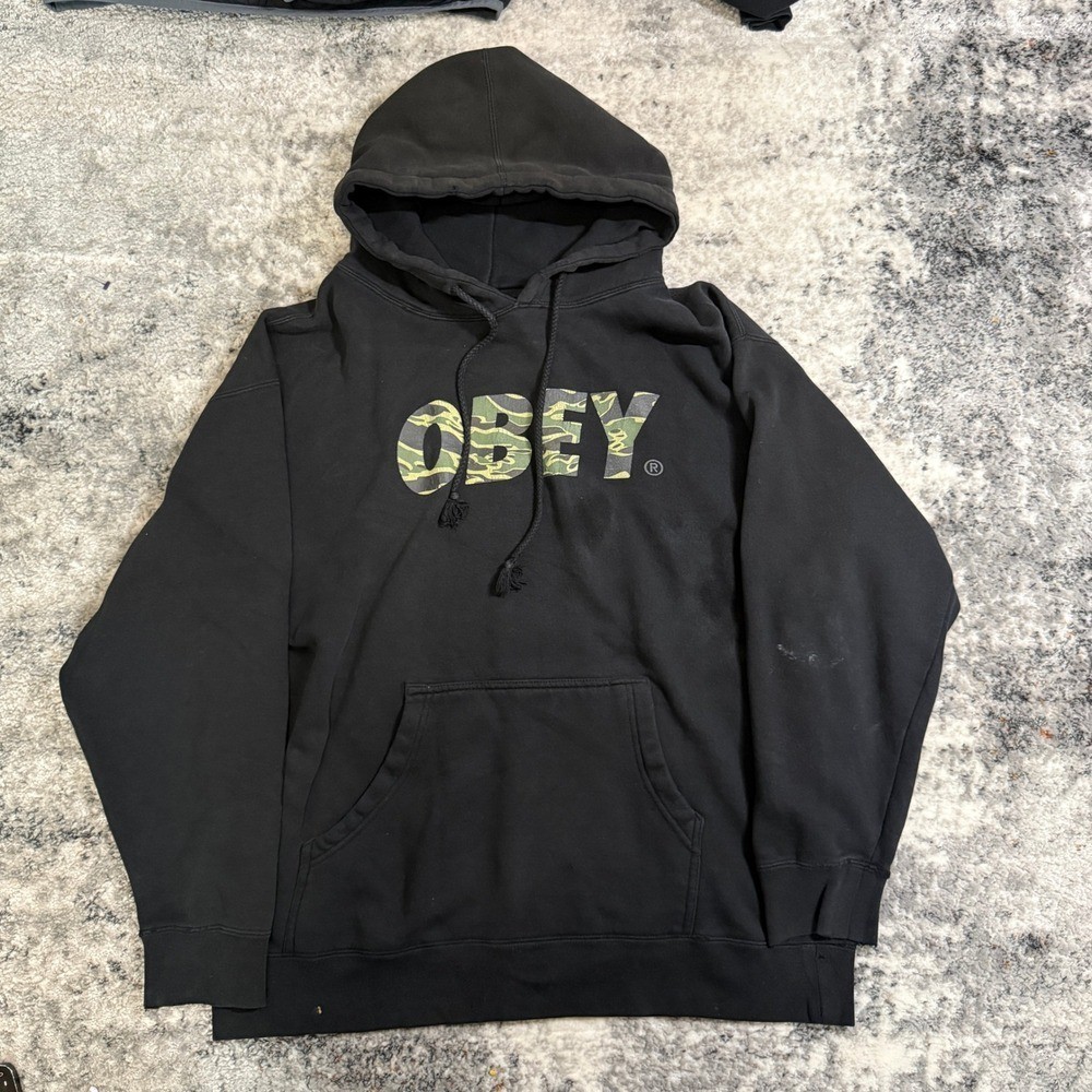 OBEY Hoodie Black Camo Logo Pullover Hooded Sweatshirt Mens Size L