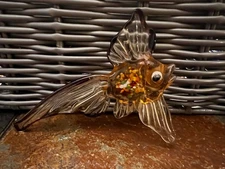 Hand Blown Art Glass Tropical Fish Figurine w/ Colorful Speckles Collectible