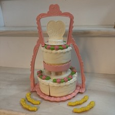 Vintage 1987 Fisher-Price Create-A-Cake Fun With Food Wedding Birthday Play Set