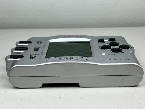 RadioShack E-Chess In Box With Manual Electronic Handheld Portable Game 60-2845 - Picture 9 of 21