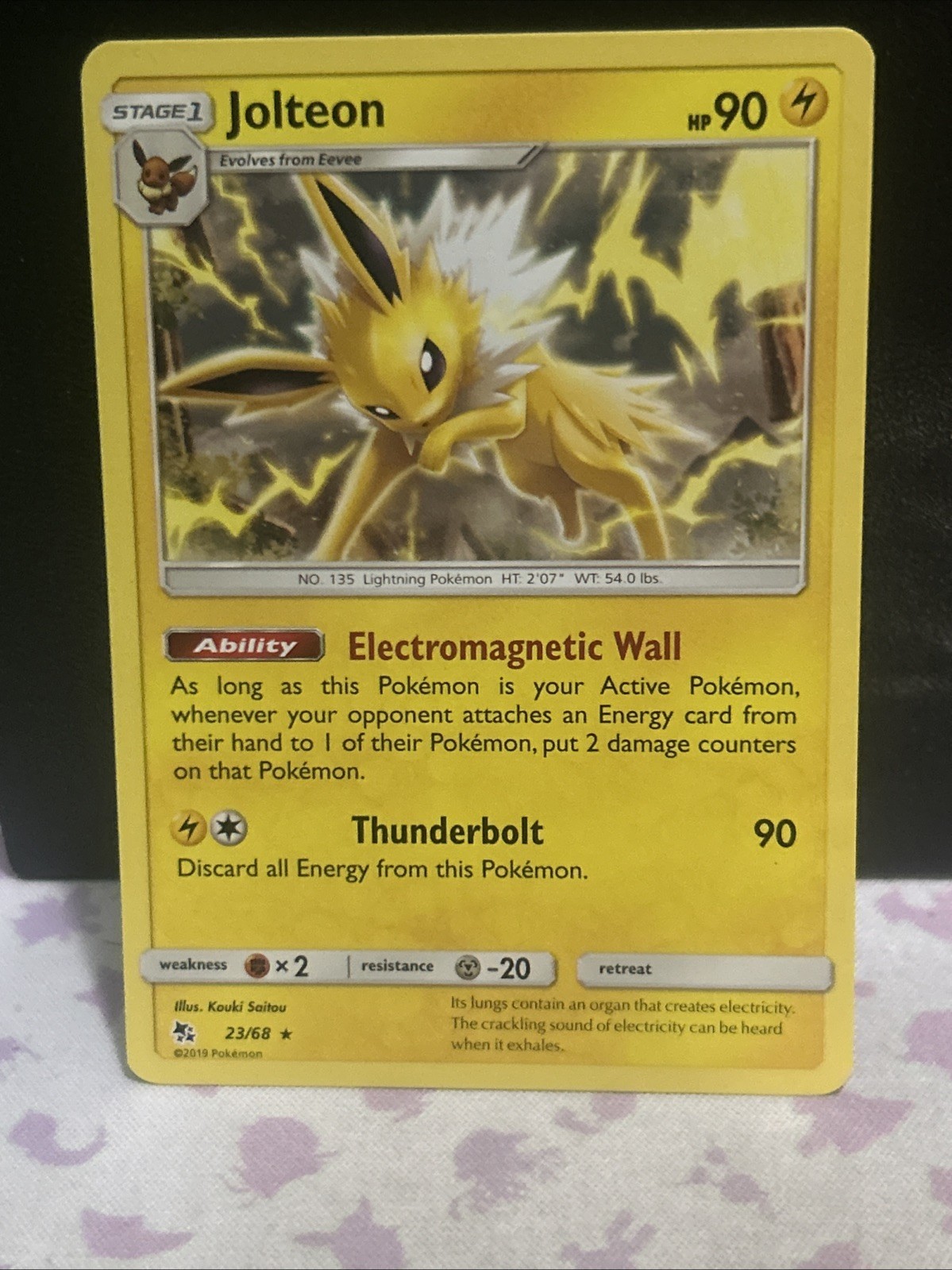 Jolteon 23/68 Rare Hidden Fates Pokemon Near Mint
