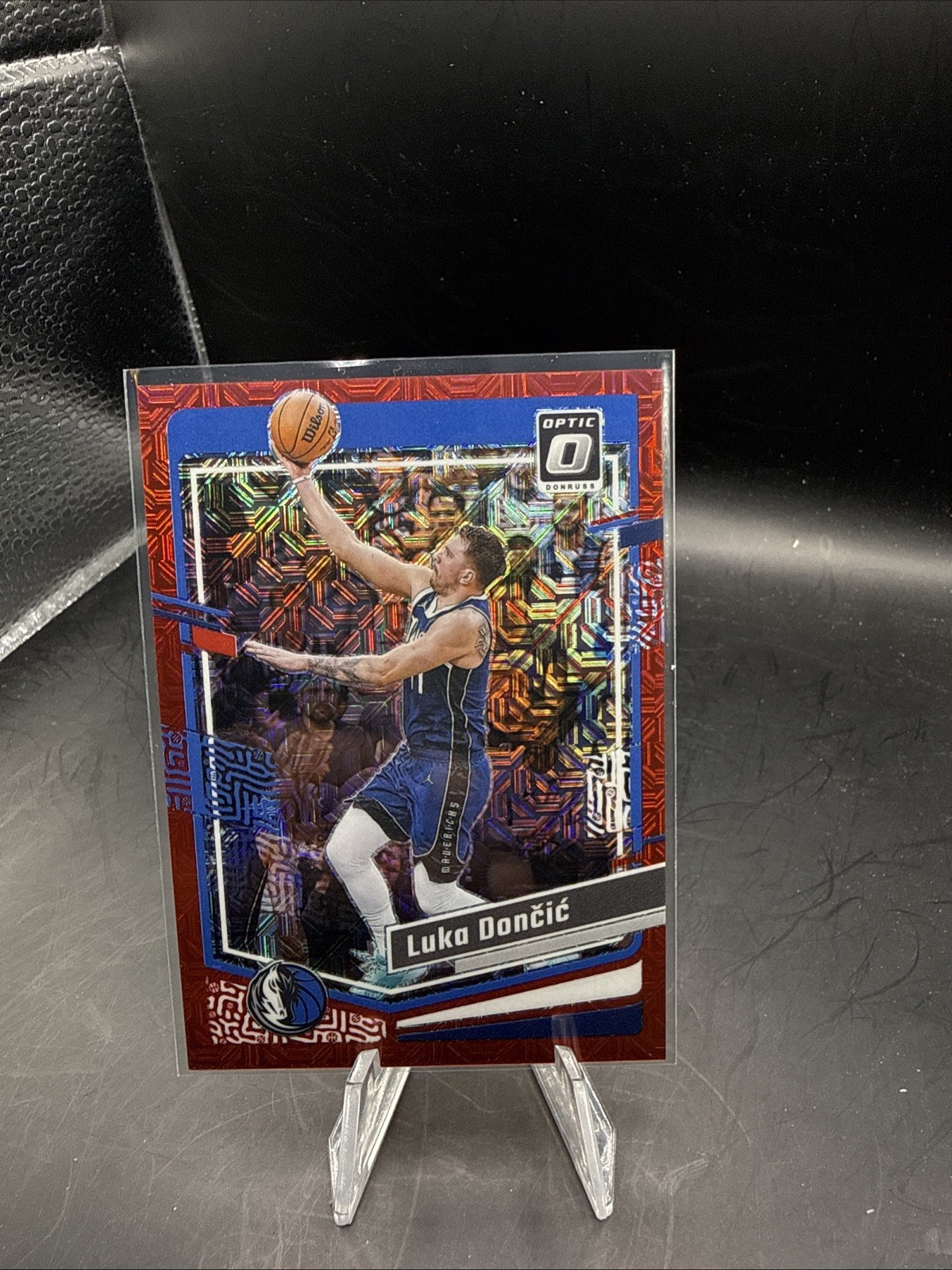 2023-24 Donruss Optic Luka Doncic Choice Red Mojo /88 Dallas Mavericks