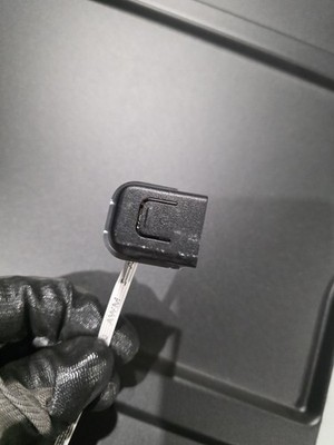 VIZIO 75'' V4K75C-0804 POWER BUTTON AND RIBBON CABLE ASSEMBLY
