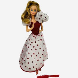 barbie with white dress and red hearts Barbie Valentine 1995 White Dress Red Heart Print Special Mattel # 15172