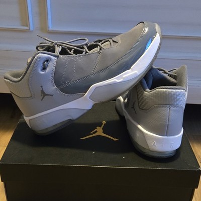 Jordan Air Jordan Max Aura 3 Wolf Grey/White/Cool Grey Mid Top CZ4167-005