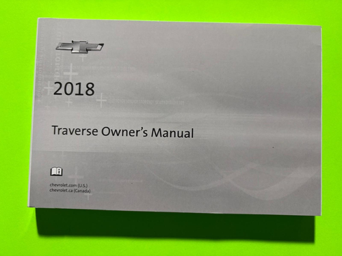 2018 Chevrolet TRAVERSE Factory Owners Manual Set w/ NAV *OEM* - Picture 2 of 7