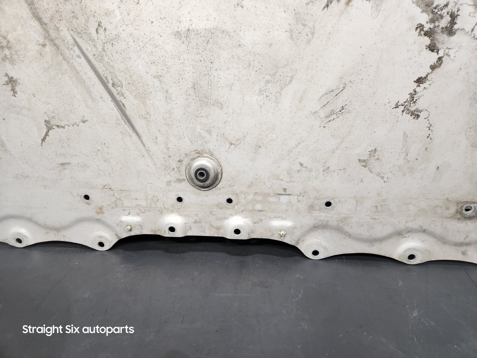 ✅ 14-20 BMW I8 I12 I15 Rear Under Engine Splash Shield Reinforcement Panel
