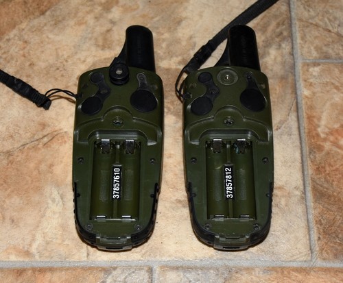 Lot of 2 Garmin GPSmap 60 Handheld Navigators - Cosmetic Wear - Working - Picture 4 of 5