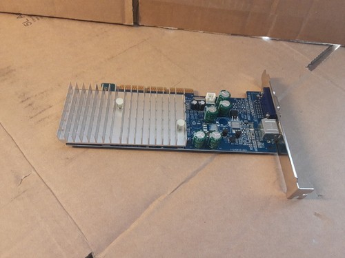 Club 3D GeForce4 MX 4000 GPU 64 MB DDR - Picture 7 of 16