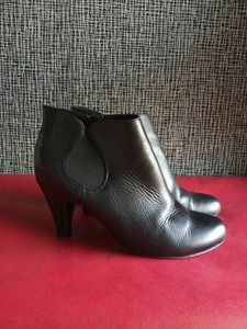 clarks victorian boots