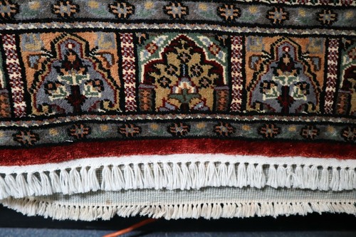 4'0" x 6'0" ft. Jammu Kashmir Hand Knotted Oriental Rug - Picture 7 of 8