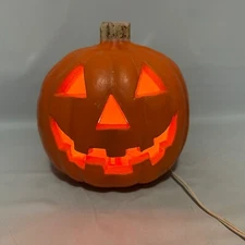Vintage 1998 The Paper Magic Group Inc Light Up Pumpkin Halloween Jack o Lantern