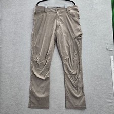 Wrangler Men Pants 38X30 Beige Nylon Spandex Cargo All Terrain Gear Straight