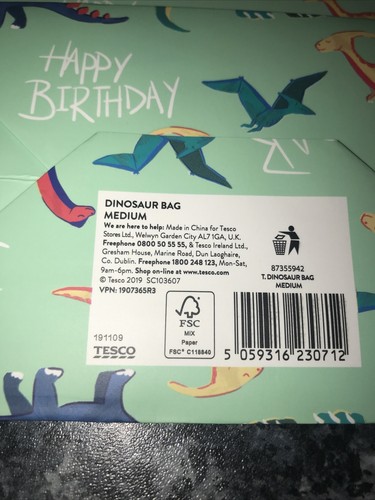 CUTE Dinosaur Wrapping Paper 3M X 69cm & Free Gift Bag Included - Picture 11 of 12