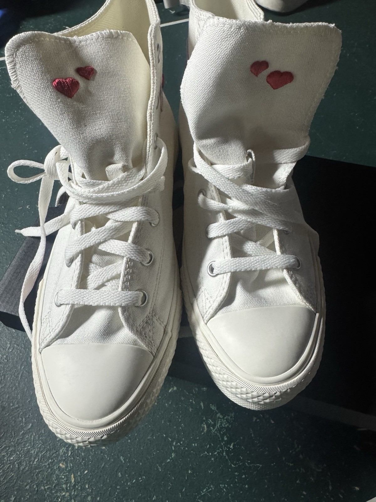 Converse Chuck Taylor Red White Pink Hearts High Top Sneakers - Big Kids 6 thumbnail 7