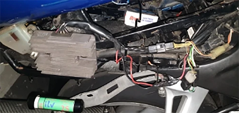 Cable conector adaptador de luz de matrícula para KAWASAKI Ninja ZX6R 6RR ZX600 636 Foto 2 de 4