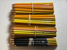 (122) Colored Pencils  (YELLOW MIX) BULK