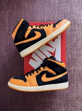 Nike Air Jordan 1 Mid Nero Arancione EU 44 - 554724-081