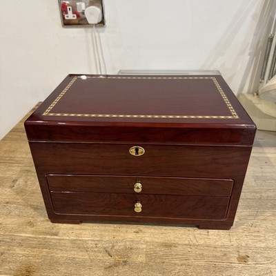 Zedernholz Zigarren Humidor Box mit Kartenspiel Ziehen & 2 Schlüssel 13  L 9  H 9  D
