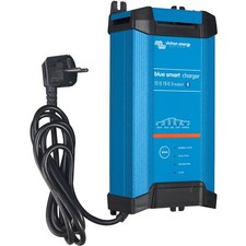 Batterieladeger&auml;t 12V 15A 12/15 (3) f&uuml;r 3 Akkub&auml;nke Victron Blue Smart IP22