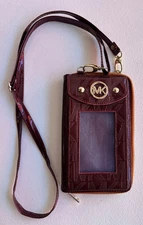Michael Kors Cellphone / Crossbody Wallet Purse Burgundy Zip Around Coin Credit