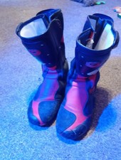 SIDI MOTORCYLE BOOTS SIZE 8