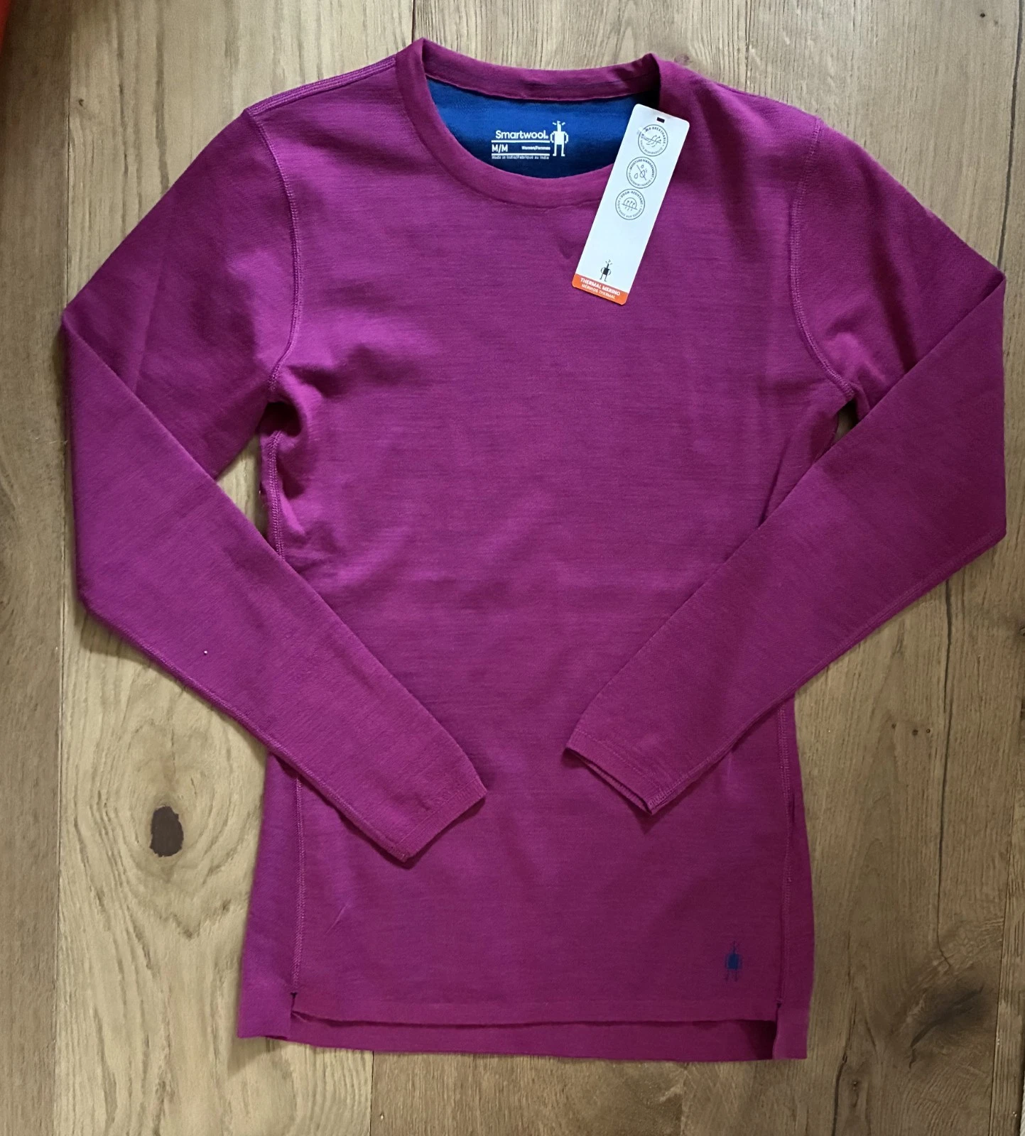 NWT Women's Smartwool Festive Fuchsia Blueberry Hill Base Layer Top Size: Medium