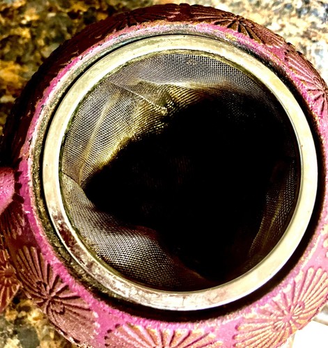 Cast Iron Teapot Plum With Gold Sunburst Floral Pattern - Picture 3 of 7