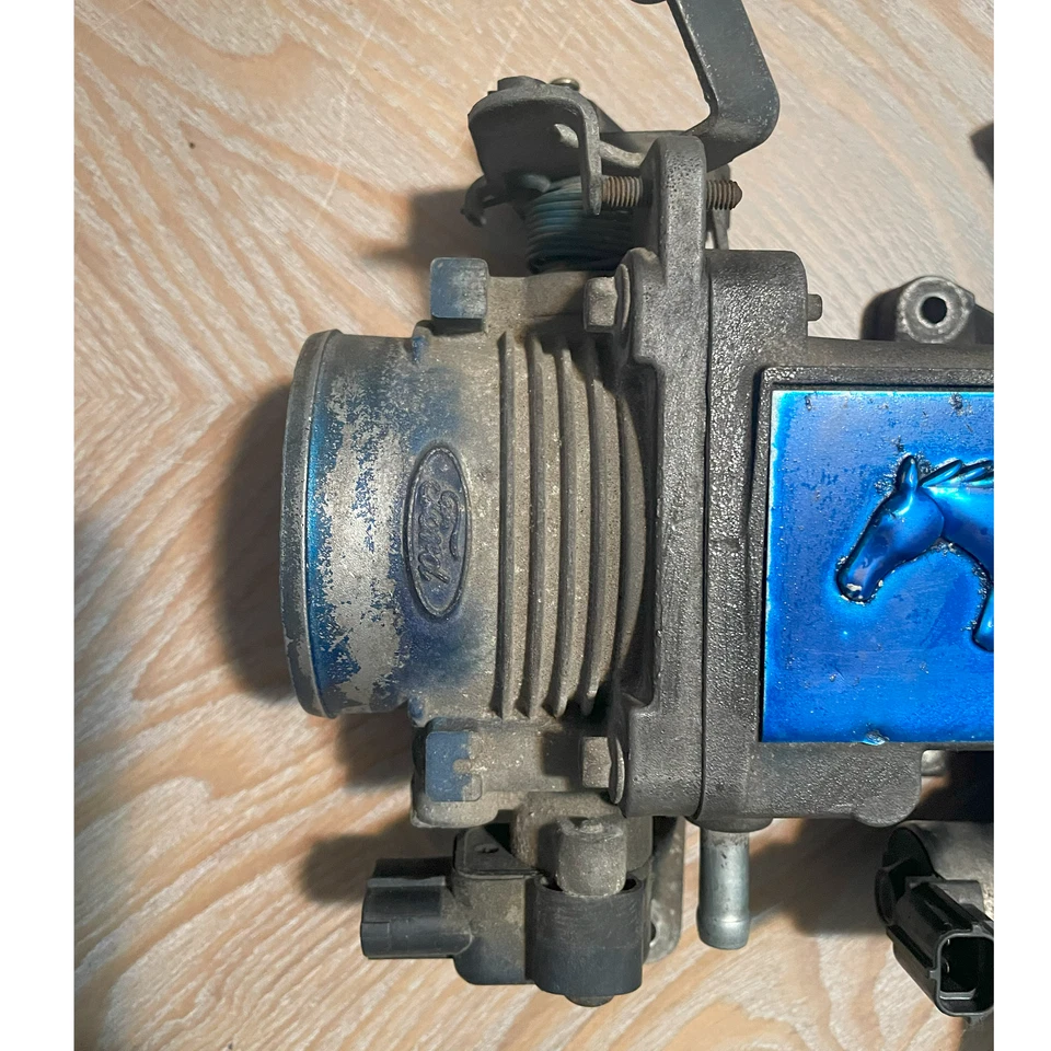 1999-2004 Ford Mustang GT 4.6L Upper Intake Manifold Throttle Body Plenum, Blue - Image 4 of 4