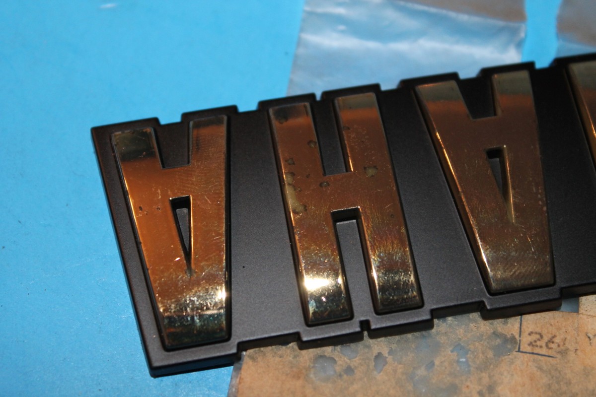 ややや Yamaha Venture Royale XVZ1300 Emblems Decals PAIR 26H-28338-00-00