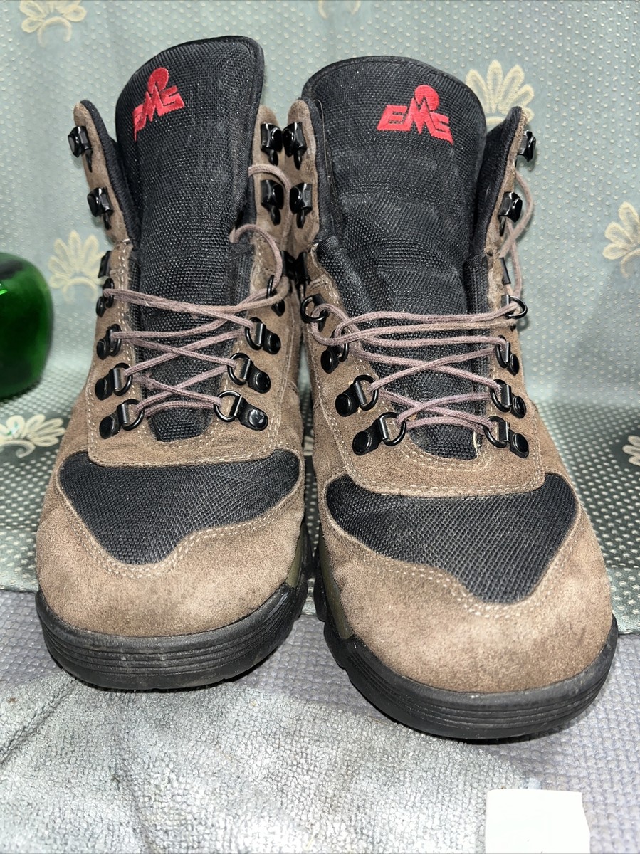EMS MN Day Hiker Hiking Boots 8 EMS MN Day Hiker Hiking Boots Mens Size 8 Brown Leather  main image 3
