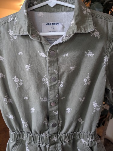 Old Navy Green Floral Romper Girls 8 Shorts Pockets 100% Cotton Summer - Picture 2 of 9