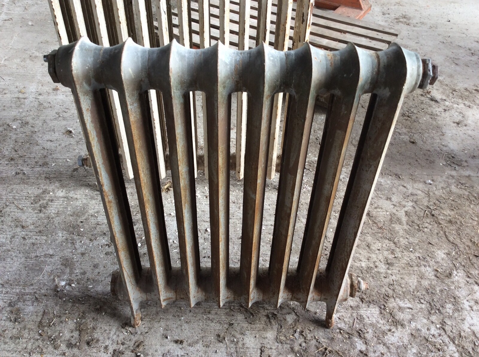 Cast Iron Vintage Reclaimed Radiators with feet. £80 each radiator ...