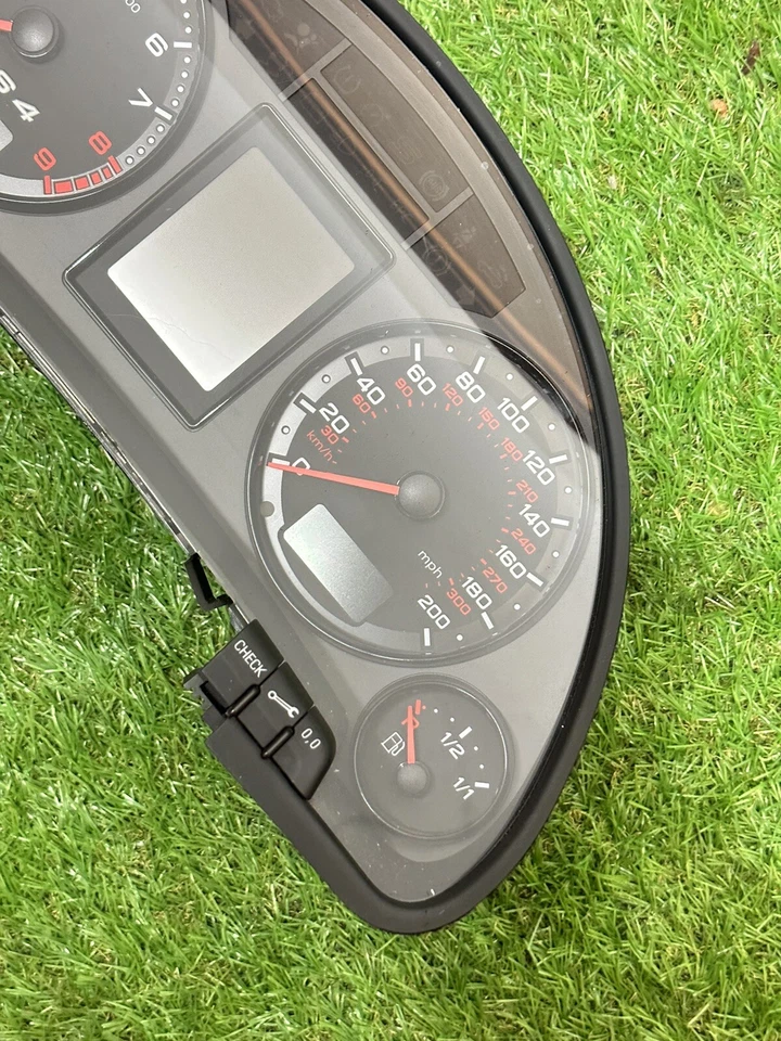Audi RS4 B7 2005 8E0920982Q velocímetro velocímetro cuadro de instrumentos relojes #1515 Foto 2 de 4
