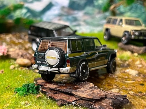 Shadow 1:64 Green Patrol Y60 SUV ORV Classic Model Diecast Metal Car - Picture 16 of 17