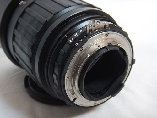 Angieux 180mm f2.3 APO DEM Lens Nikon Ai-S Mount + Hard Case Custodia Excellent - Foto 7 di 15