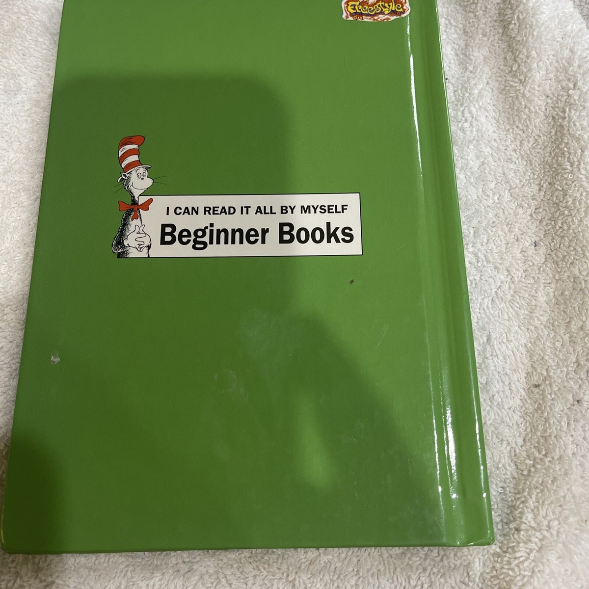 Ten Apples Up On Top! | Dr Seuss | I Can Read It All By Myself