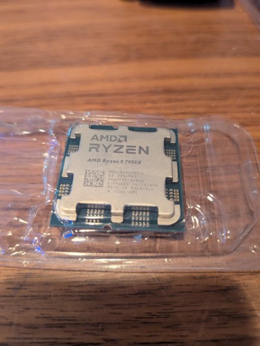 New ListingAMD Ryzen 9 7950x Processor (5.7 GHz, 16 Cores, LGA 1718/Socket AM5) Tray -...