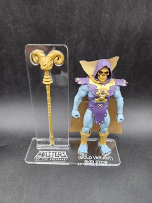 MOTU 2026  Gold Variant SKELETOR Exclusive Walmart Acrylic Base Set  **NO Toy **