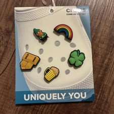 Crocs Jibbitz St. Patrick  s Day Shoe Charms 5 Pack Rainbow, Beer, Leprechaun