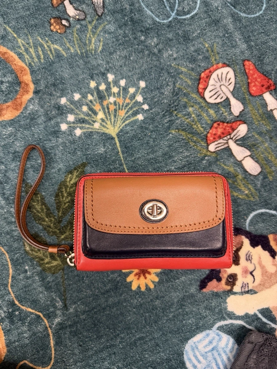 25+ Coach Turnlock Wallet for sale | Updated Oct 2026