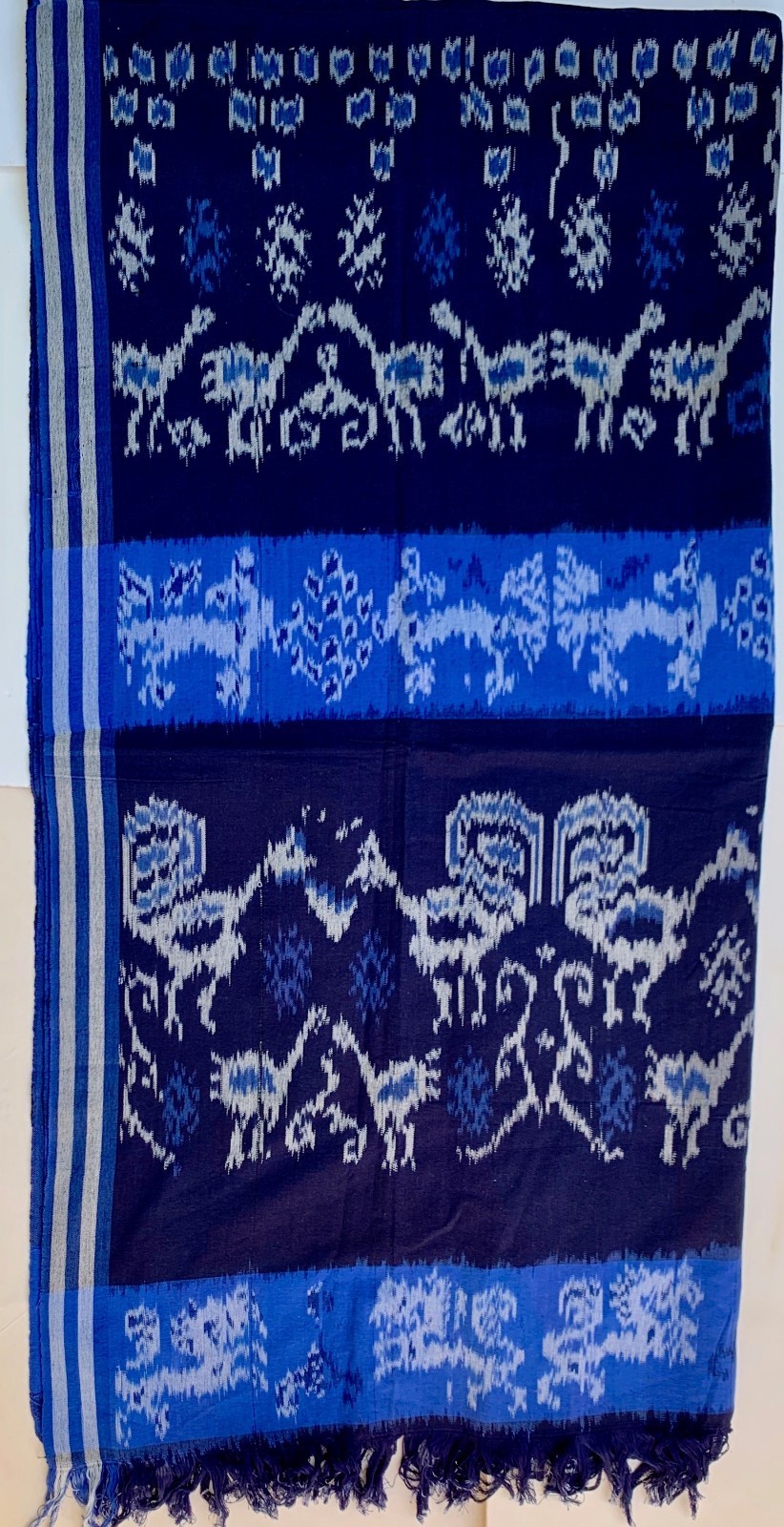 Foto 1 di 3
