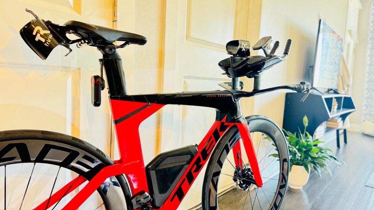 2023/24 TREK Speed Concept SLR 7 - (SRAM Force wrap AXS, Red