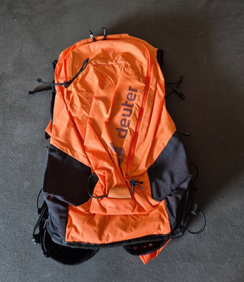 Deuter Trail Running Ascender 13 Orange/Schwarz
