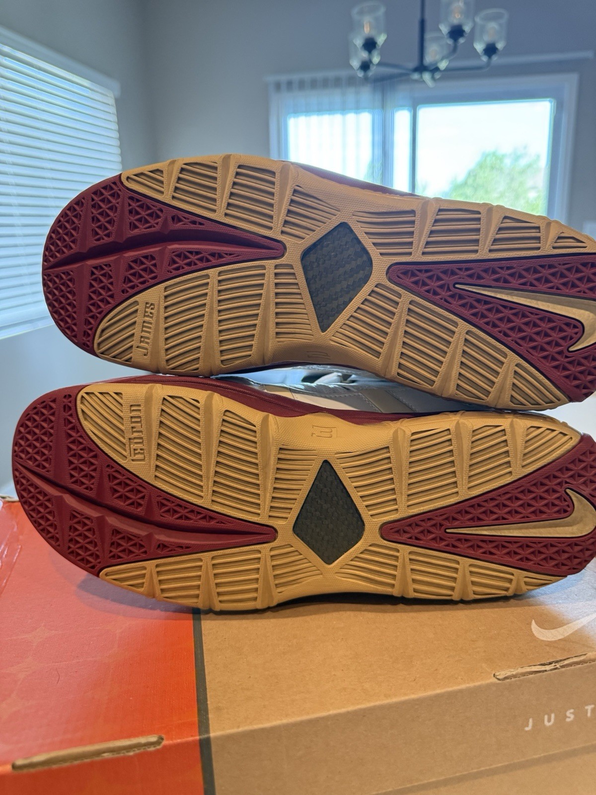 Size 10.5 LeBron 3 Sample Area code - image 5