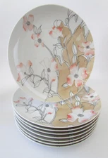 1970's VERA Neumann for Mikasa Spring Tide Dogwood Blossom Dinner Plates 8